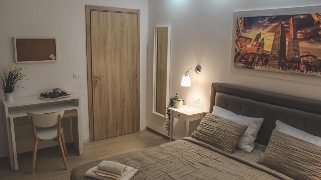 B&B Bologna Station Luaran gambar