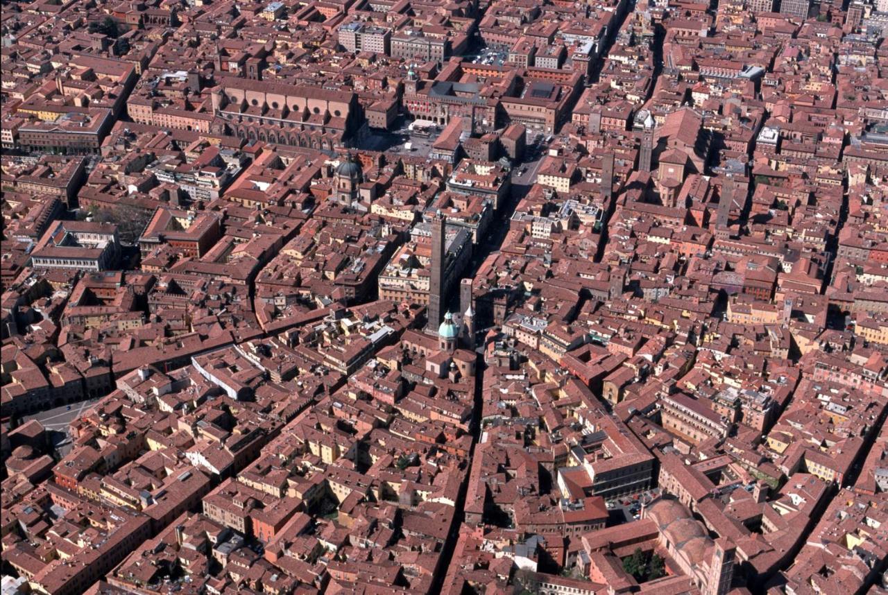 B&B Bologna Station Luaran gambar